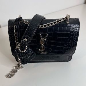 COPY - Ysl purse